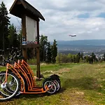 Parque de vacaciones Camp Vary - Vítkova Hora Karlovy Vary