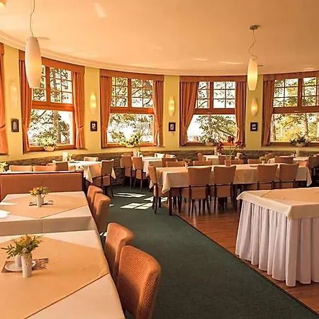 Camp Vary - Vitkova Hora Karlovy Vary